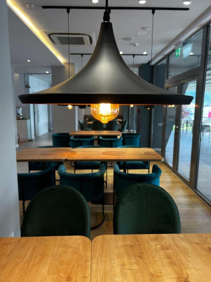Hotel Arka Orşova エクステリア 写真