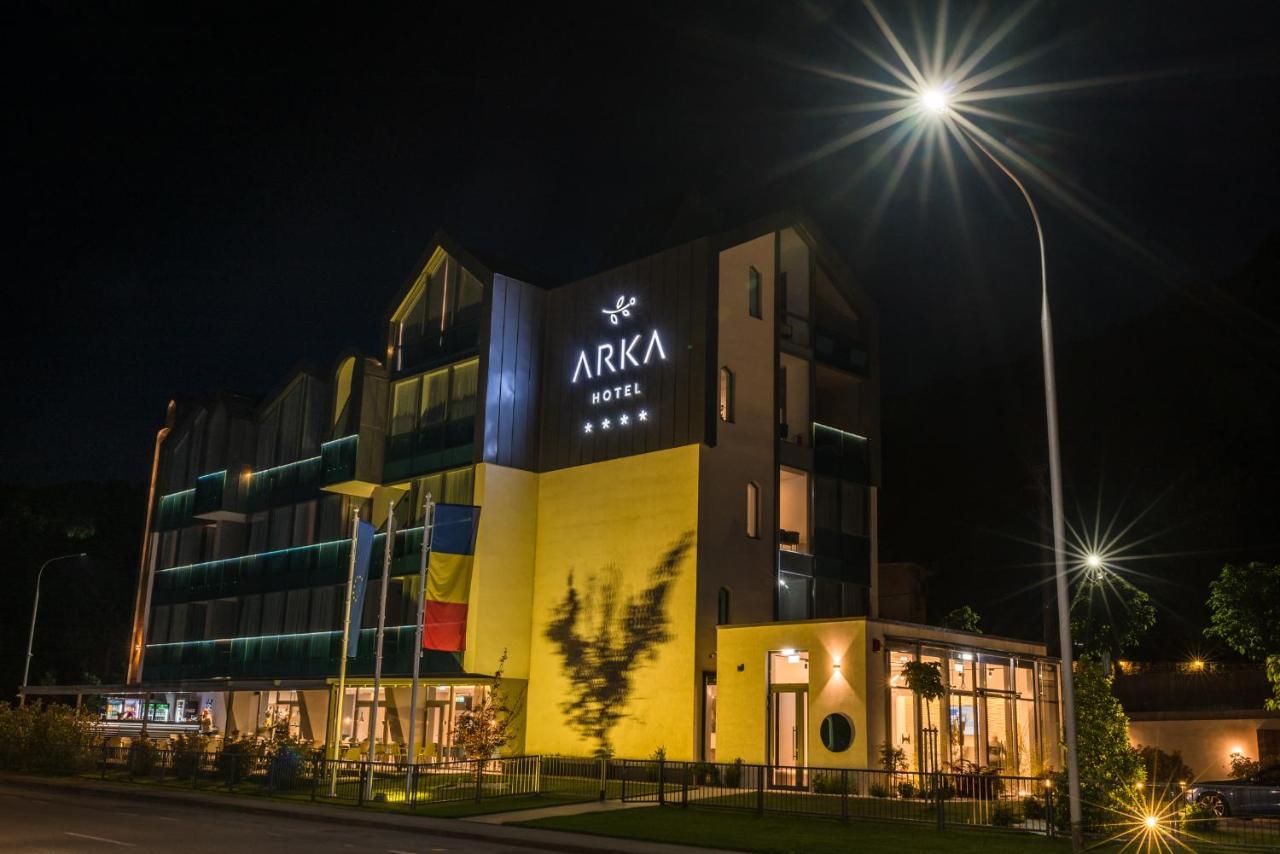Hotel Arka Orşova エクステリア 写真